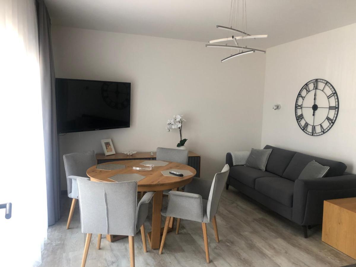 Apartament LUX Gray basen, SPA Pięć Mórz Sianożęty Exterior foto